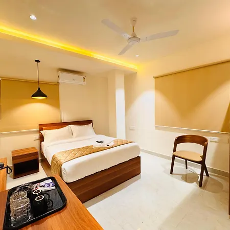 Hotel Star Avenue - Indiranagar